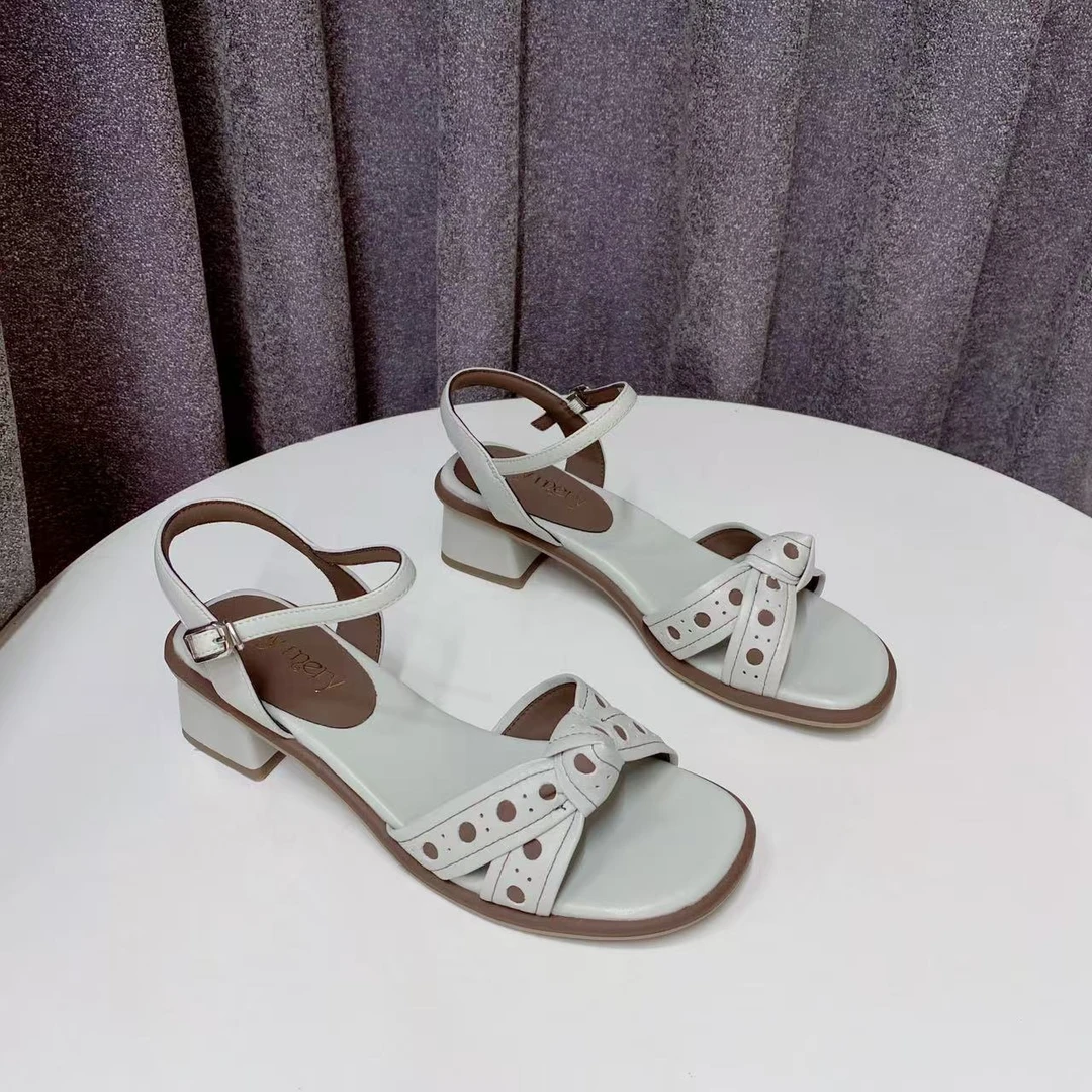 C7439  浅蓝色  夏季新款2025新款舒适粗跟露趾时装女凉鞋