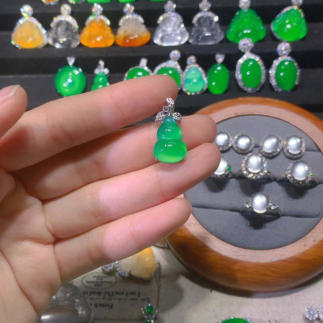 旺***财玛瑙/玉髓银S925镶嵌颈饰