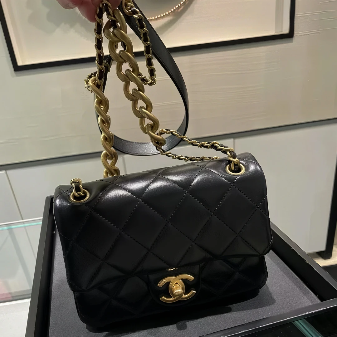 99新 Chanel/香奈儿 4641|香奈儿黑金芯片方胖子斜挎包新款