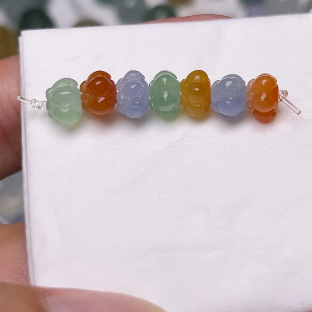 定制翡翠未镶嵌缅甸翡翠莲花一串7颗