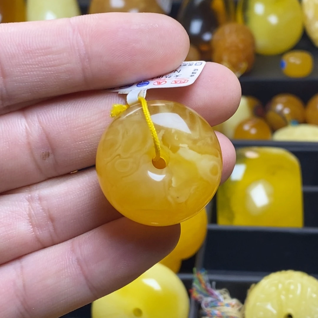 咕***O裸石琥珀未镶嵌蜜蜡