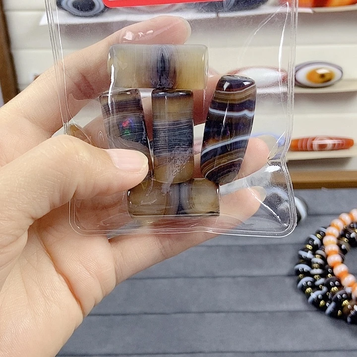 我***珑玛瑙/玉髓未镶嵌颈饰