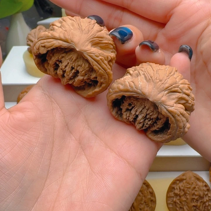 把件核桃麦虎聚宝盆