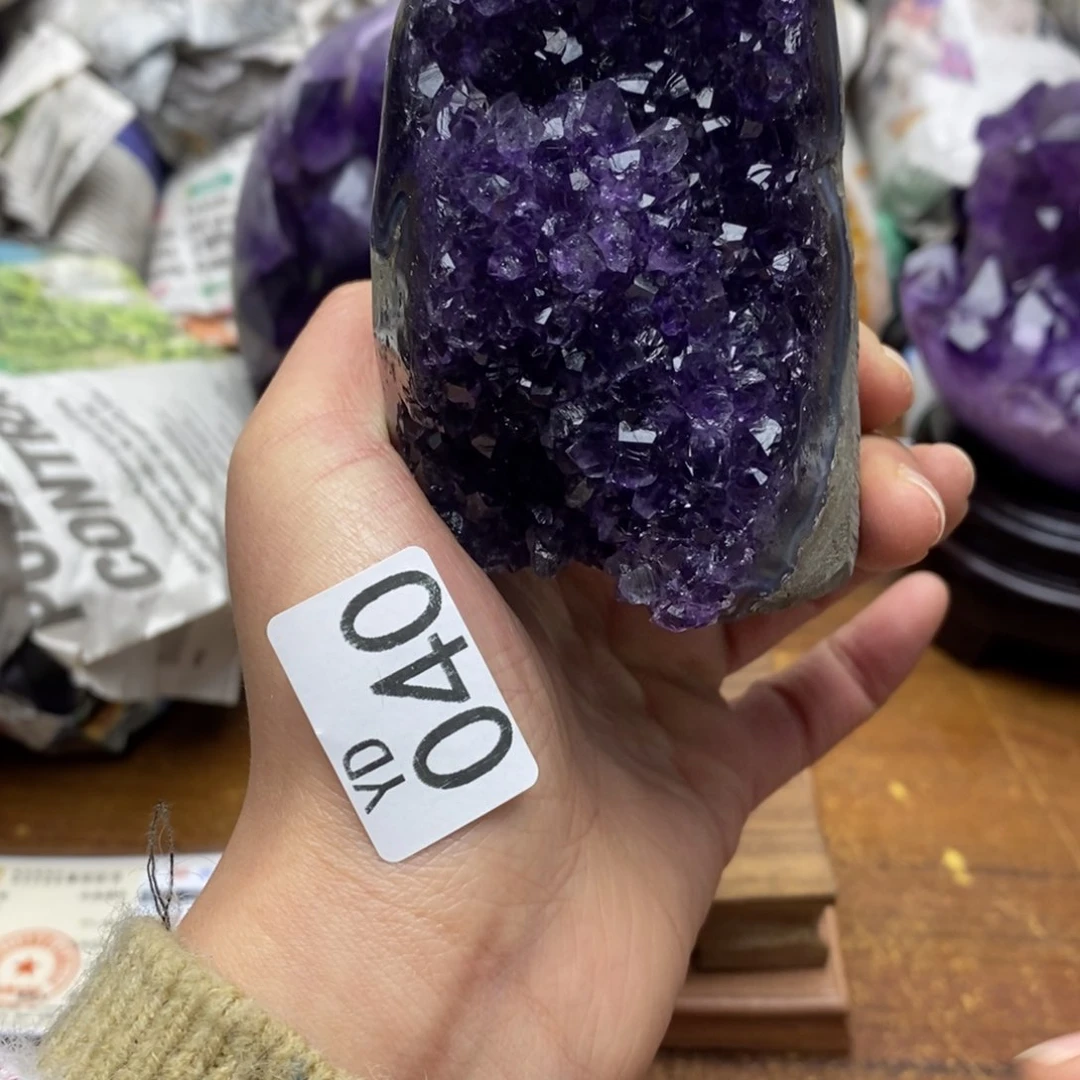 水晶大型摆件（非配饰）未镶嵌