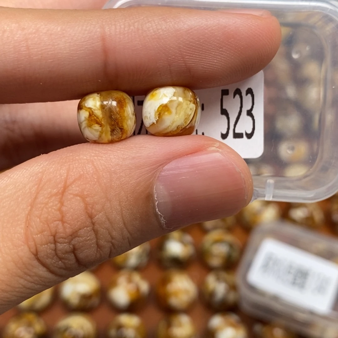把件猴头核桃沁色圆珠老型523