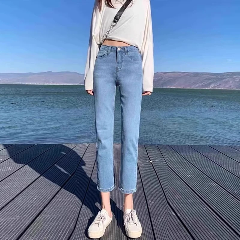 雪千羽浅色窄版直筒牛仔裤女2025夏季新款高腰显瘦九分弹力烟管裤