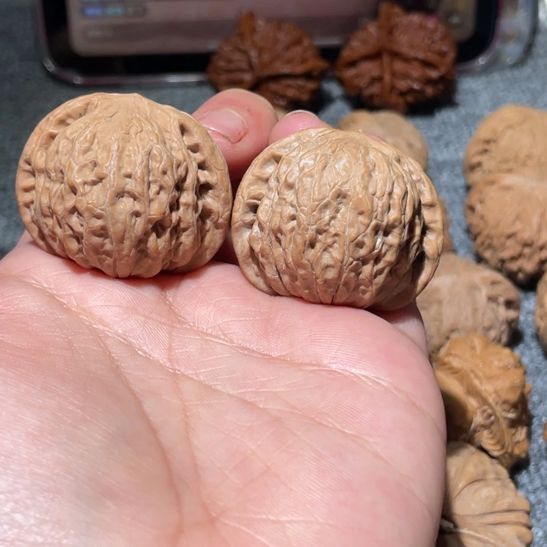 文玩核桃吊坠39全品铁锤