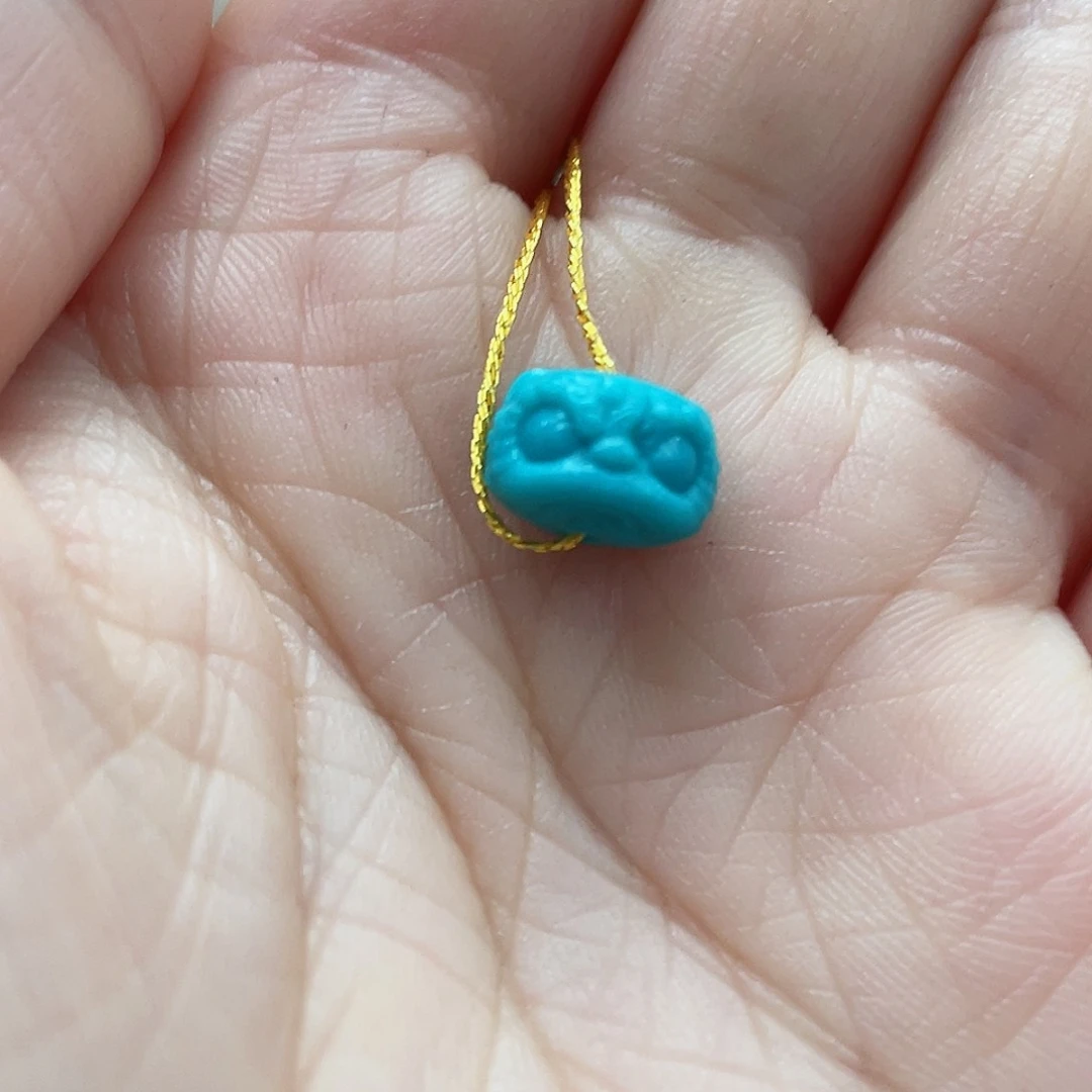 绿松石颈饰未镶嵌