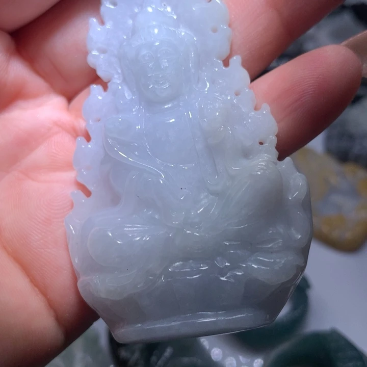 翡翠未镶嵌颈饰保真天然A货翡翠