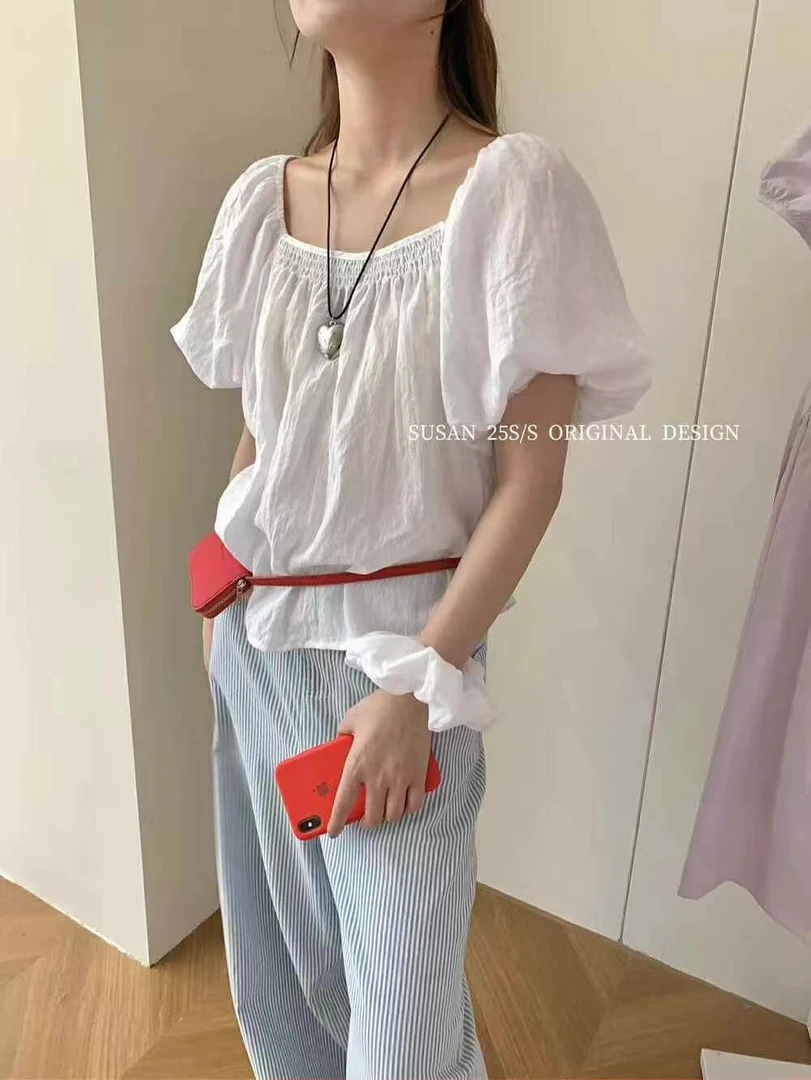 susan@tw398 韩系简约纯色方领泡泡袖宽松小衫 6-25