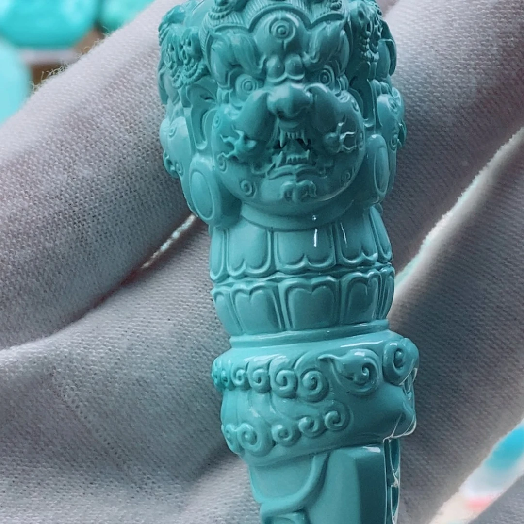 绿松石配饰未镶嵌