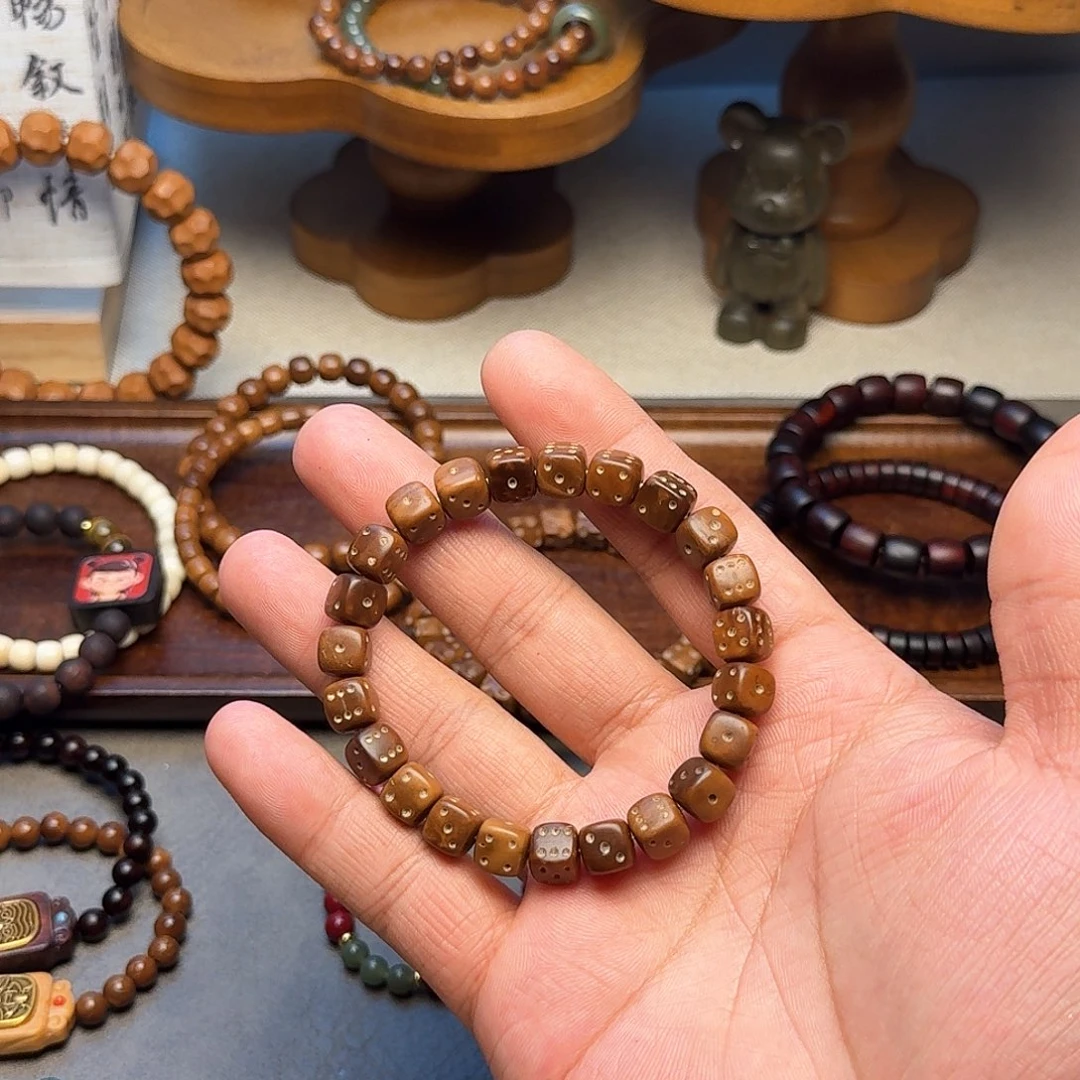 菩提根/象牙果手串雪*?