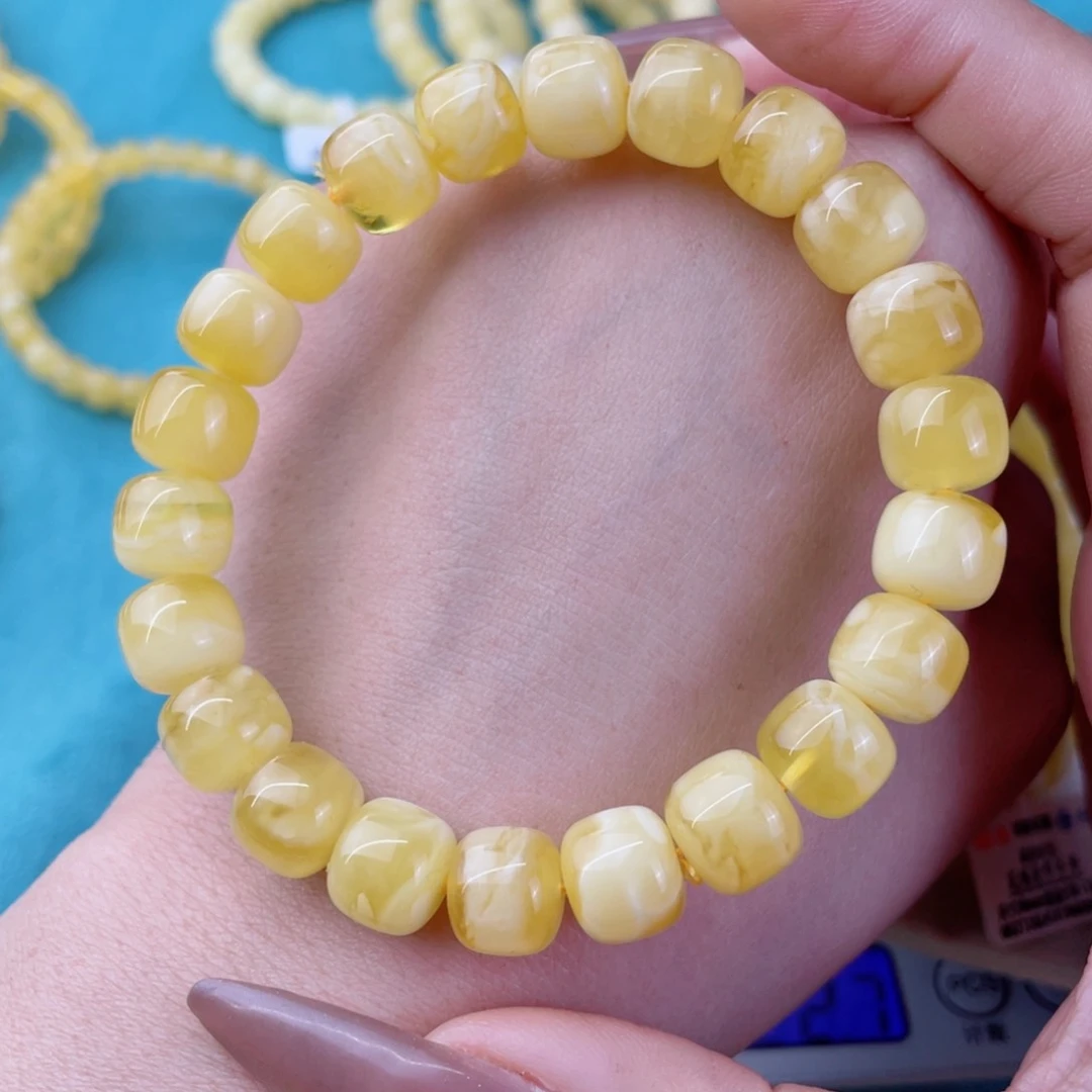 蜜蜡裸石未镶嵌蜜蜡95