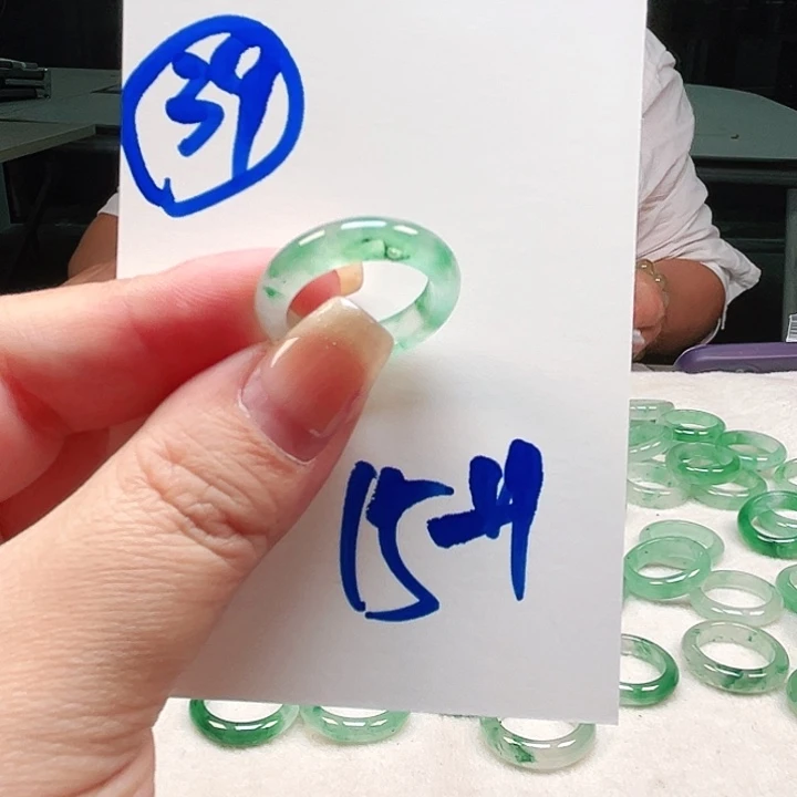 石英质玉未镶嵌非洲翠
