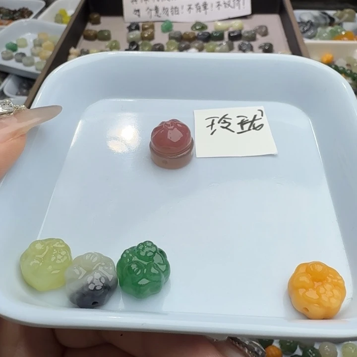 小***珑未镶嵌和田玉珠宝半成品
