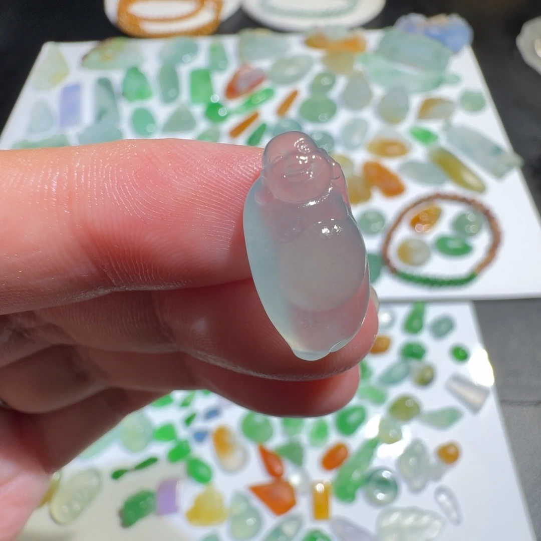 定制翡翠未镶嵌冰种天蓝色佛公