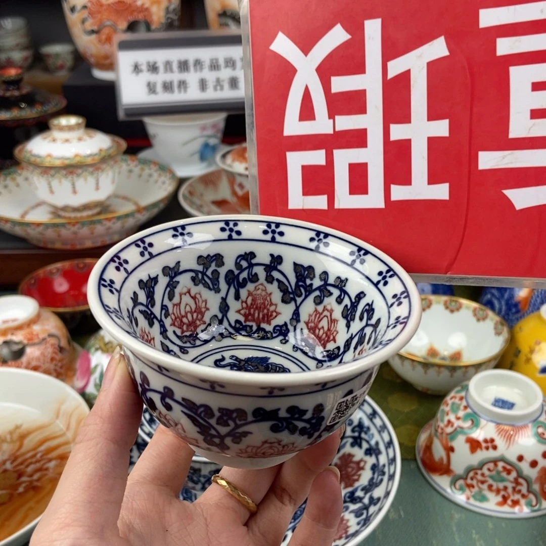 陶瓷的设计师是一个人的