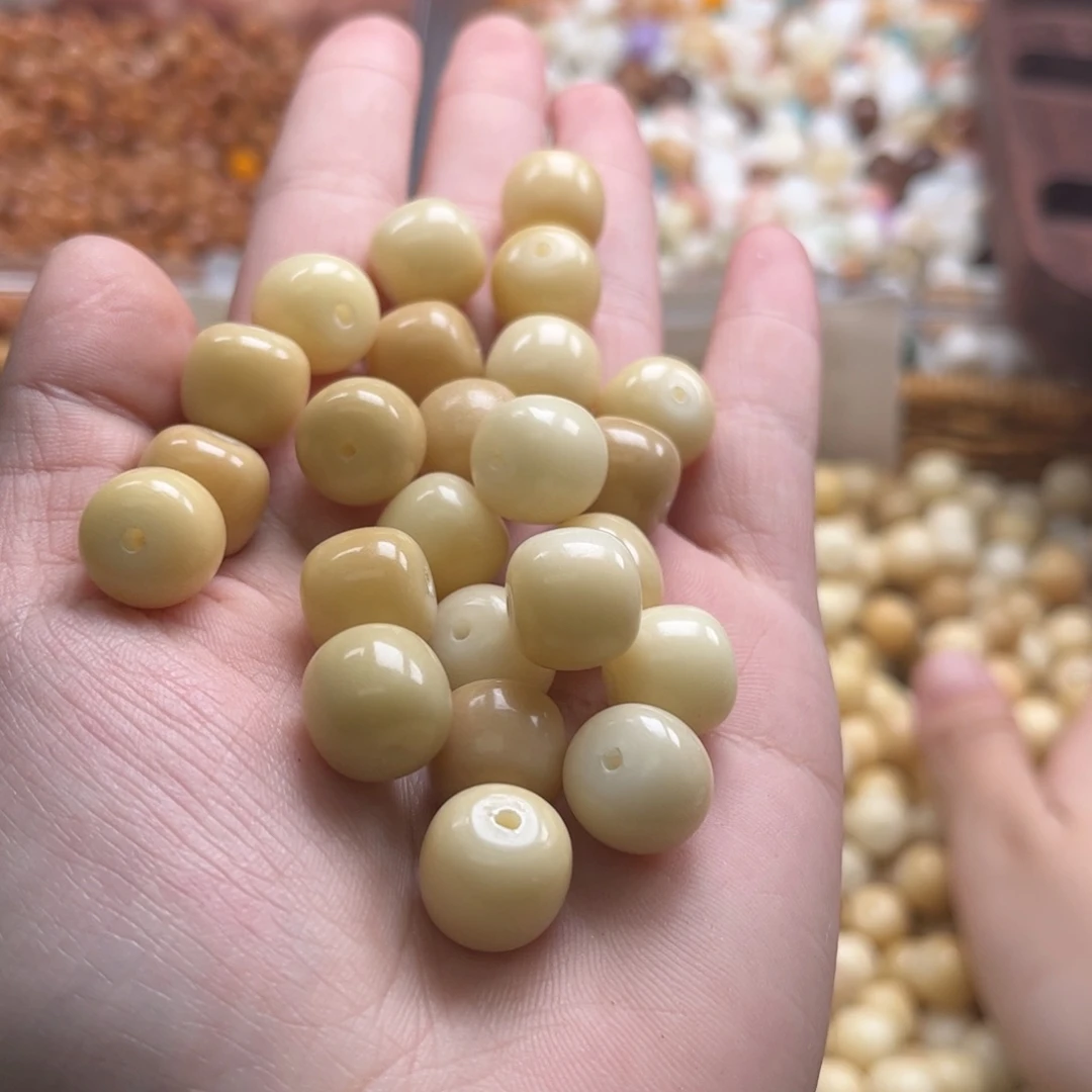 【闪购商品】白玉菩提吊坠a/12 50+60奶黄