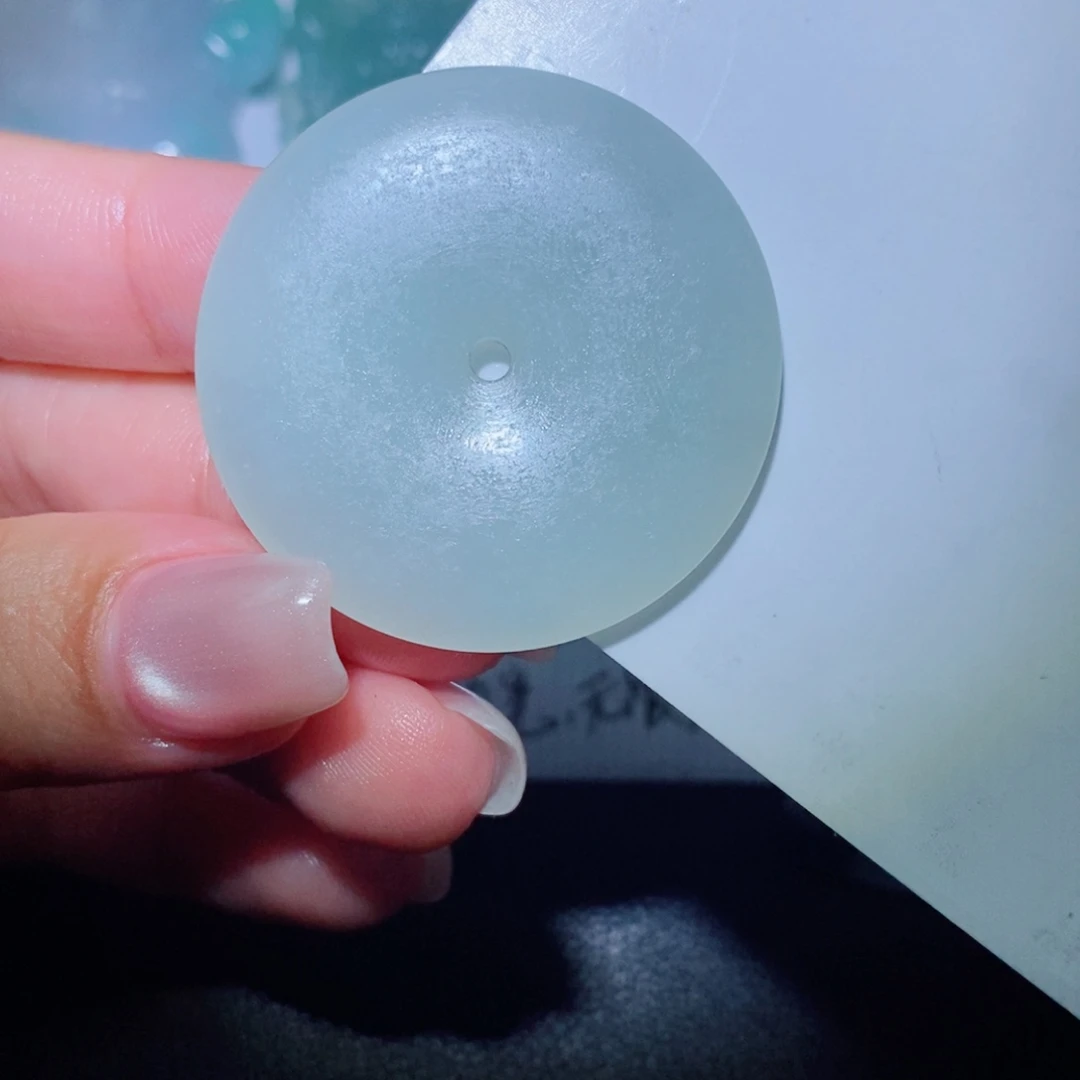 定制翡翠未镶嵌吊坠