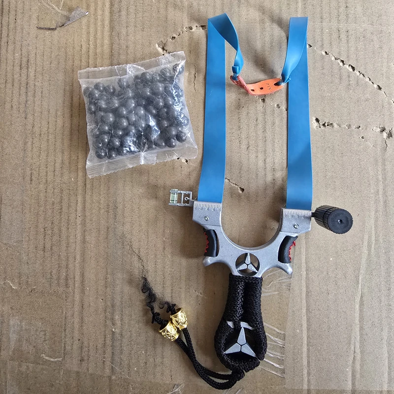 【轩】新款高精度激光合金弹弓户外成人玩具