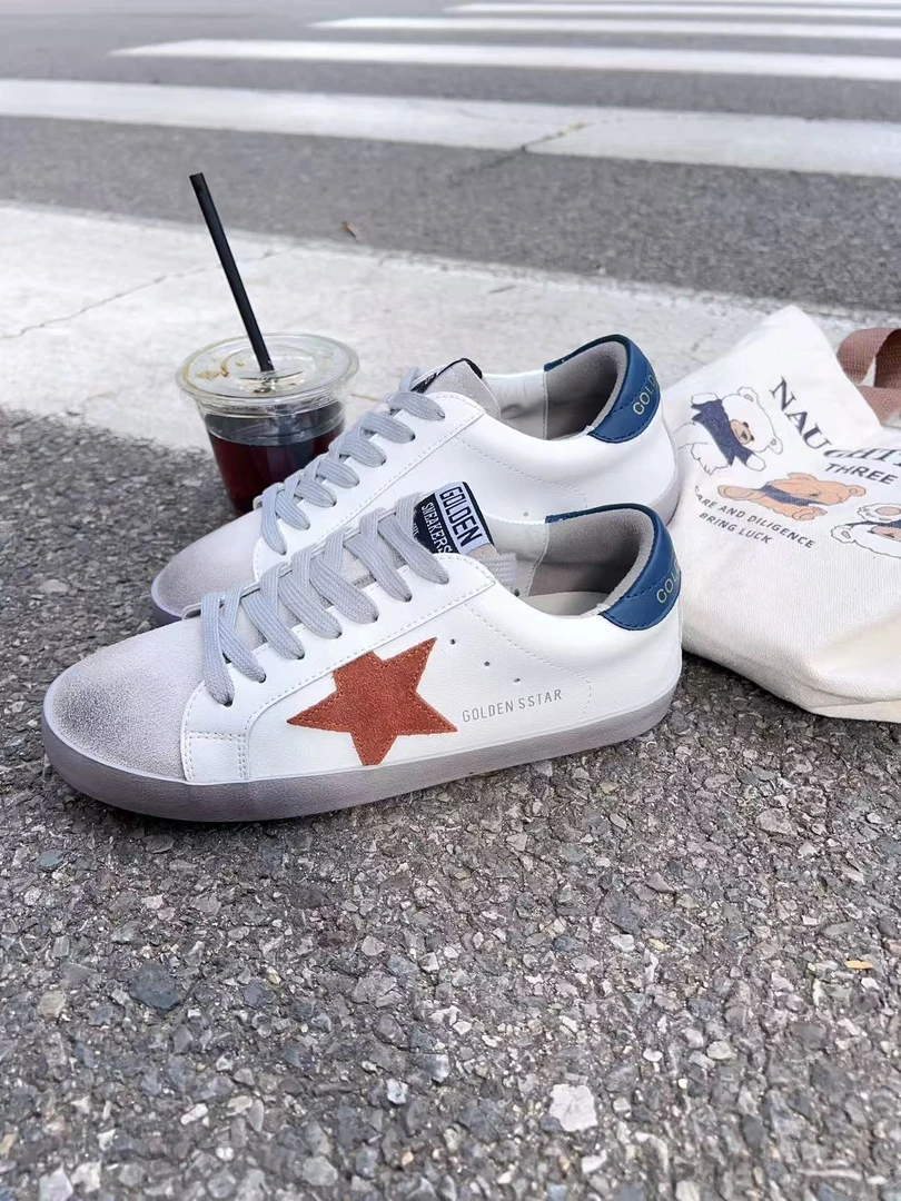 韩版经典做旧2025款星星百搭休闲小脏鞋女款时尚平底系带拼色潮流