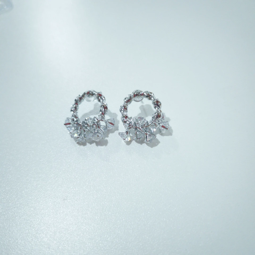 铜合金耳饰 8-8175时尚气质百搭耳钉耳饰小香风2025新款小众气质