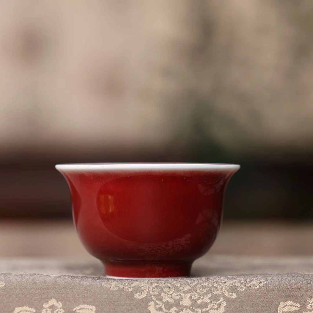 郎红压手杯，高温颜色釉，高5.5cm,口径9.6cm