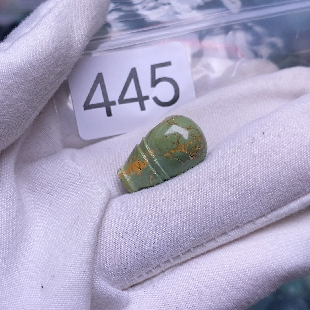 南红玛瑙未镶嵌珠宝半成品