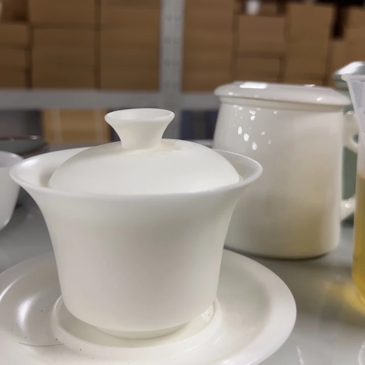 三才羊脂玉盖碗微瑕8号