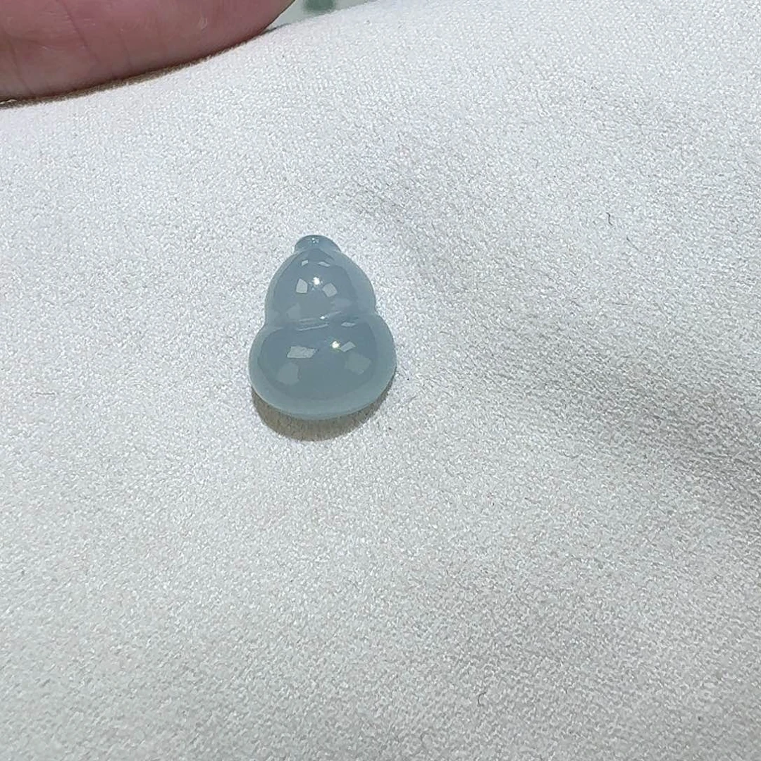 颈饰未镶嵌翡翠葫芦