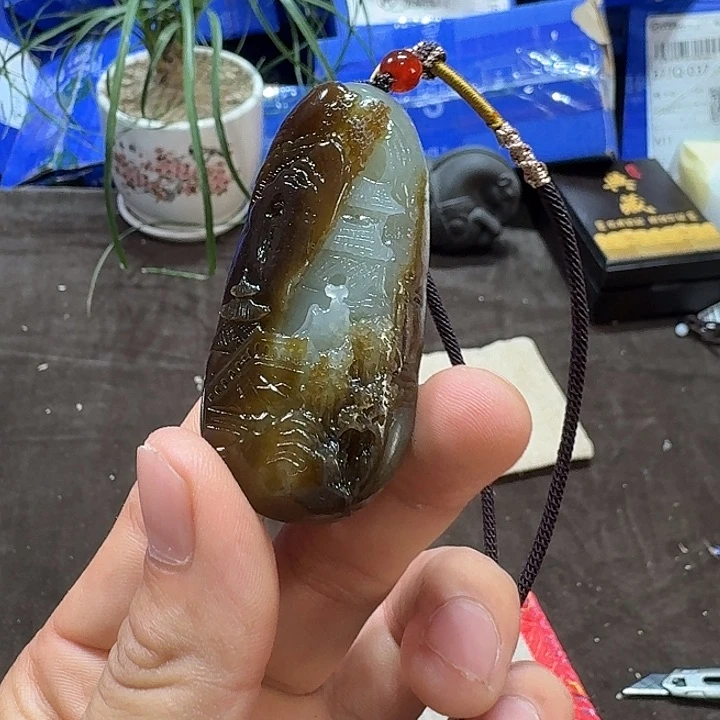 未镶嵌和田玉（糖玉）车挂