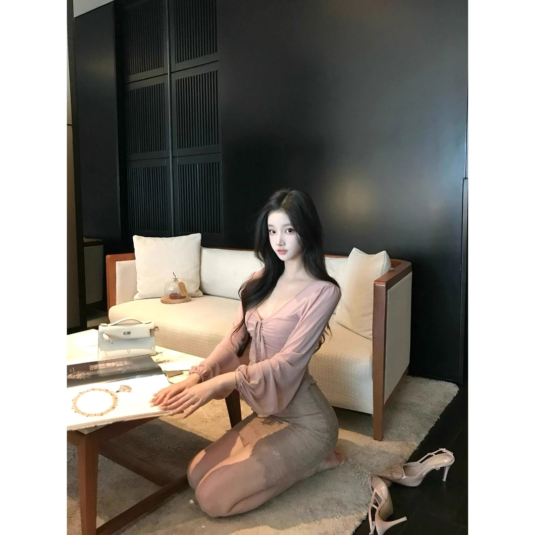 【棠脂粉玉】女人味绑带褶皱长袖上衣女早秋新款设计感修身显瘦上衣