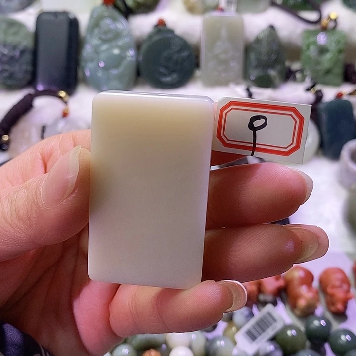 和田玉未镶嵌边角料