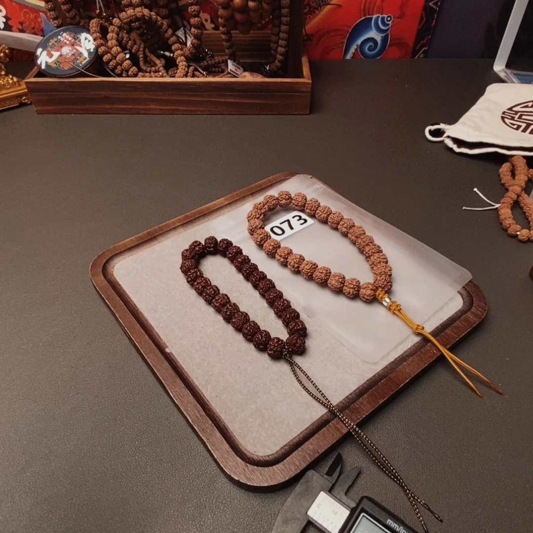 吊坠金刚菩提哦哦哦哦哦哦哦哦哦哦哦