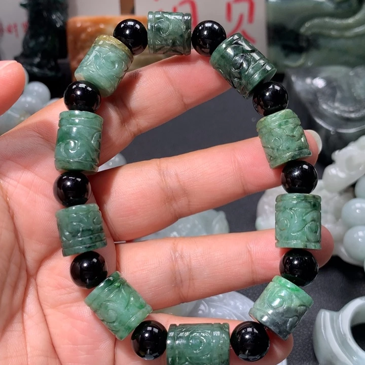 翡翠未镶嵌颈饰保真天然A货翡翠