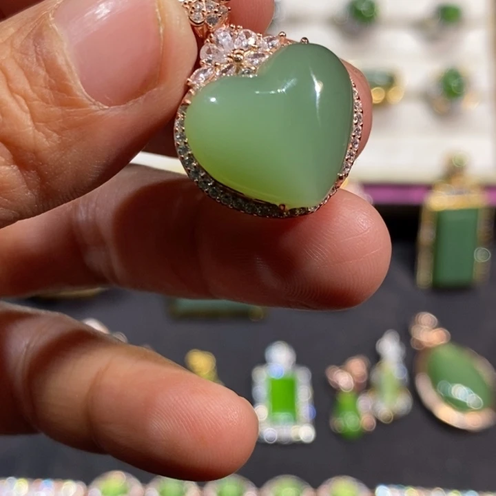 和田玉（碧玉）银S925镶嵌颈饰