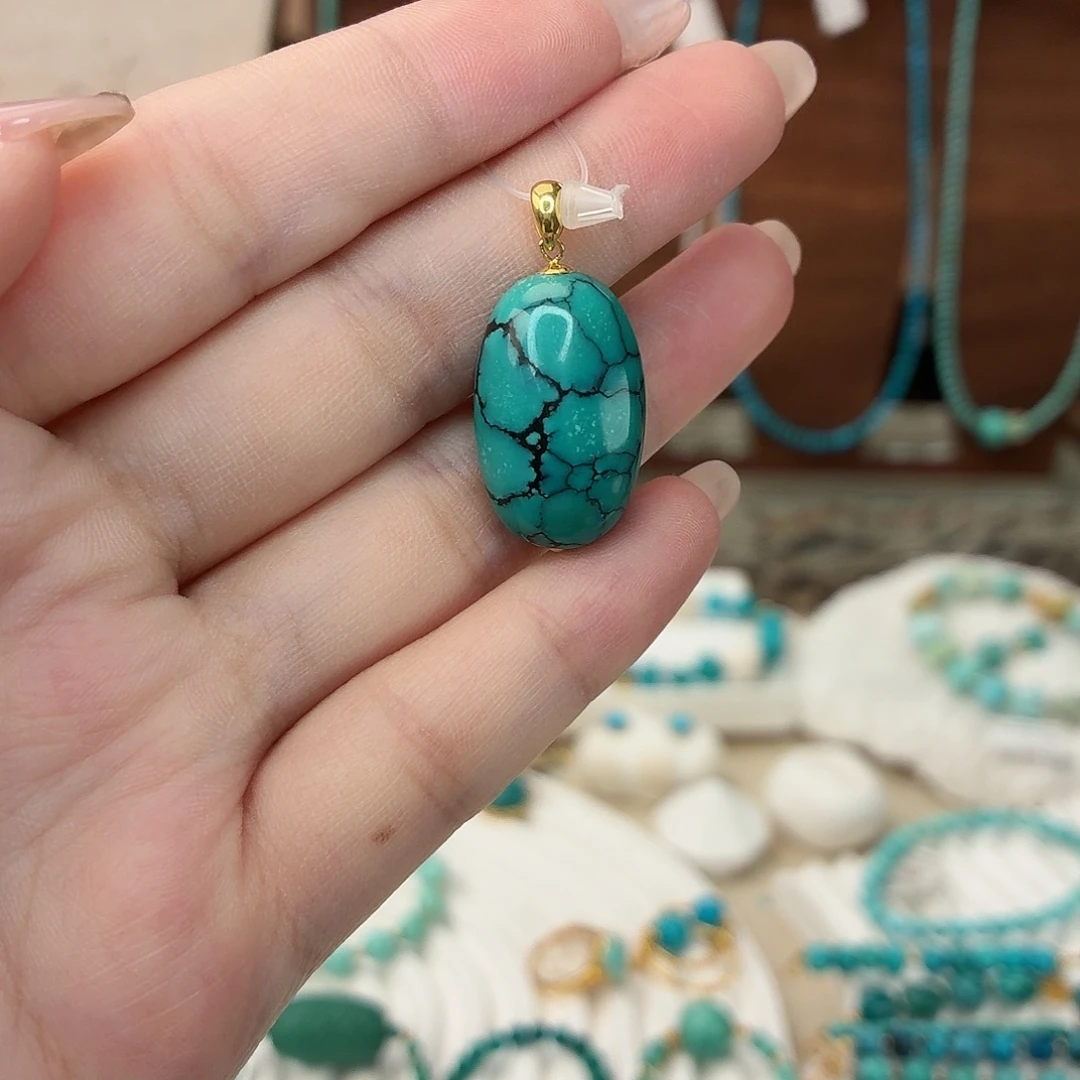 绿松石18K金镶嵌吊坠(不含链)