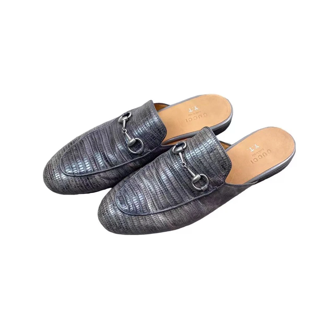 99新 GUCCI/古驰  aa1678  马衔扣银黑色半拖 39码