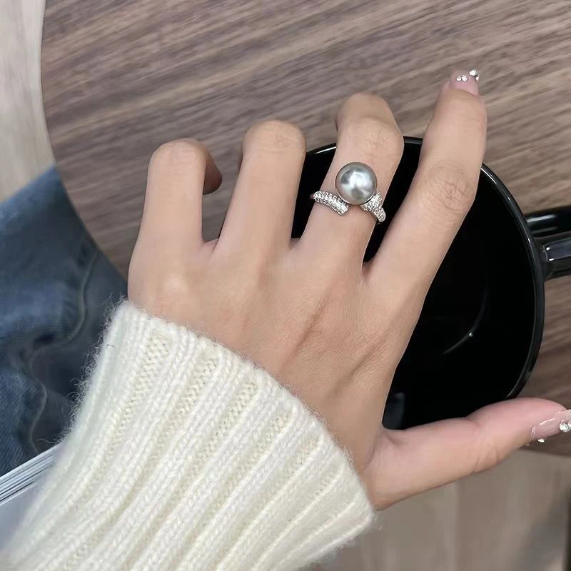 合金仿珍珠戒指 简约珍珠戒指爆款时尚轻奢高级感小众ins指环女