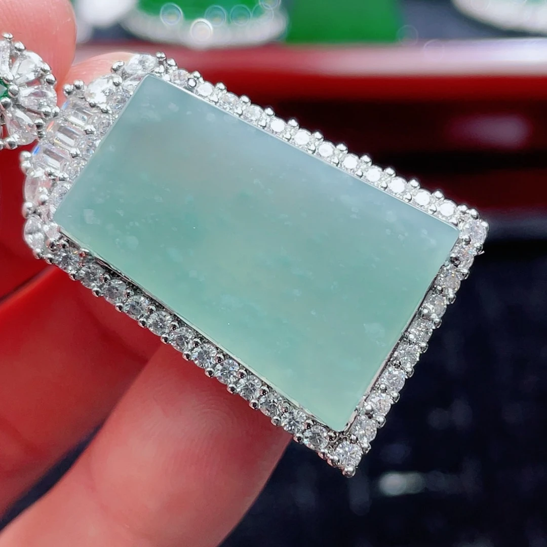 翡翠颈饰未镶嵌020，