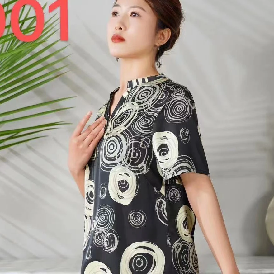 0011-34新款时尚印花小衫