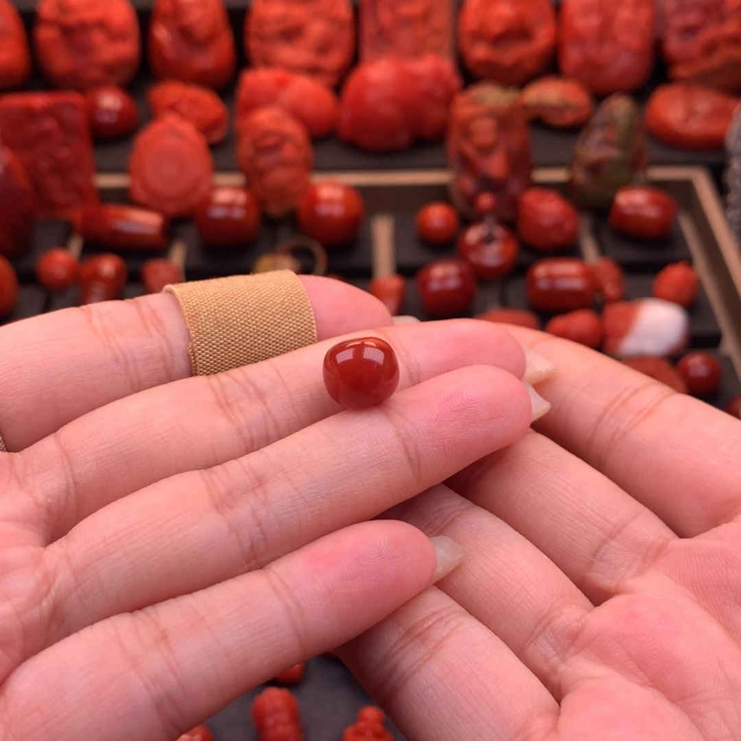 南红玛瑙南红川料原矿老型10mm未镶嵌