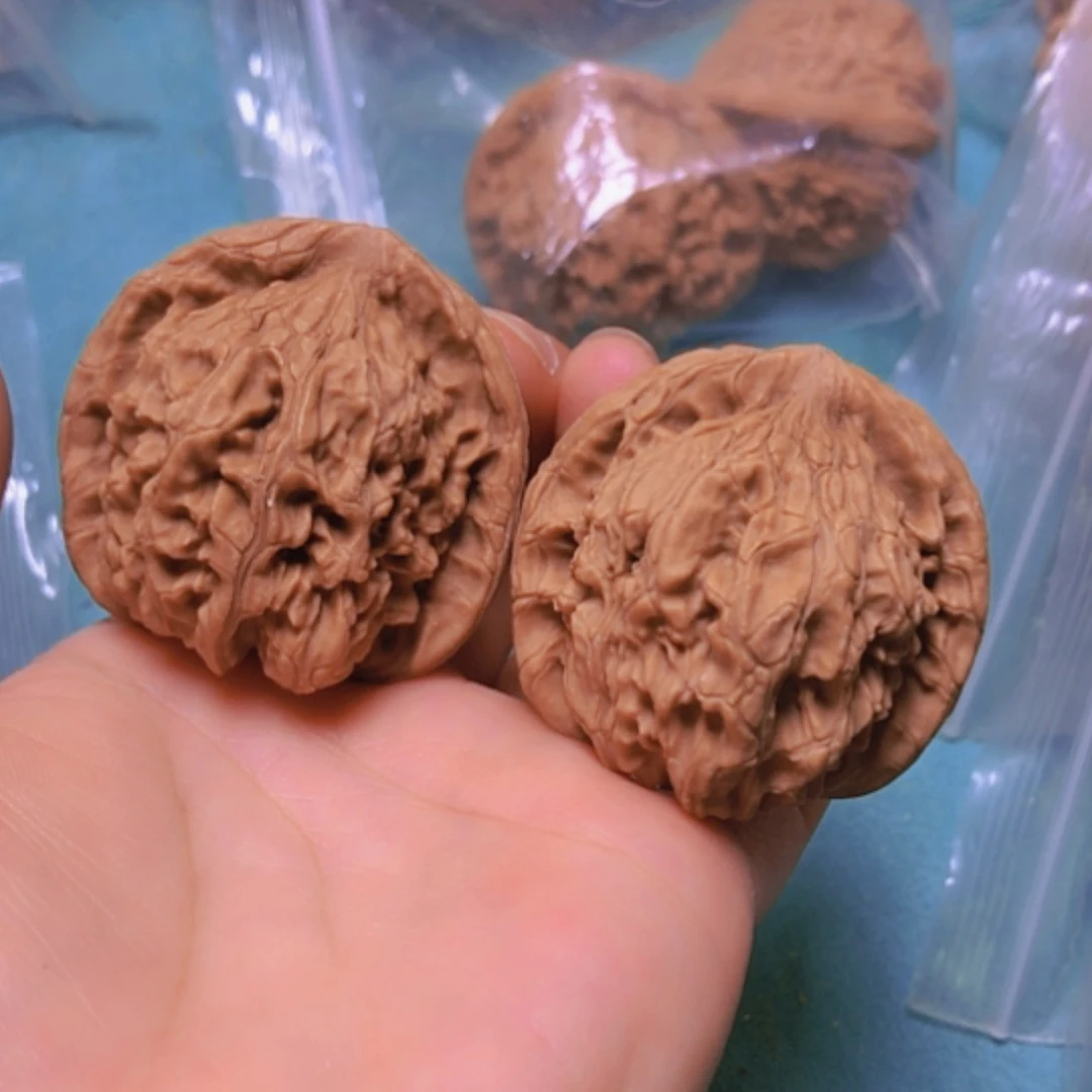 【闪购商品】核桃摆件冬****天43红狮子全品出油