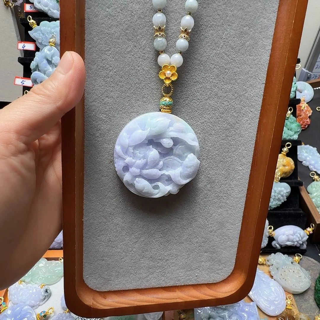 吊坠(赠链)未镶嵌翡翠