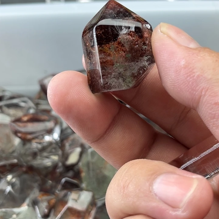未镶嵌吊坠(赠链)水晶