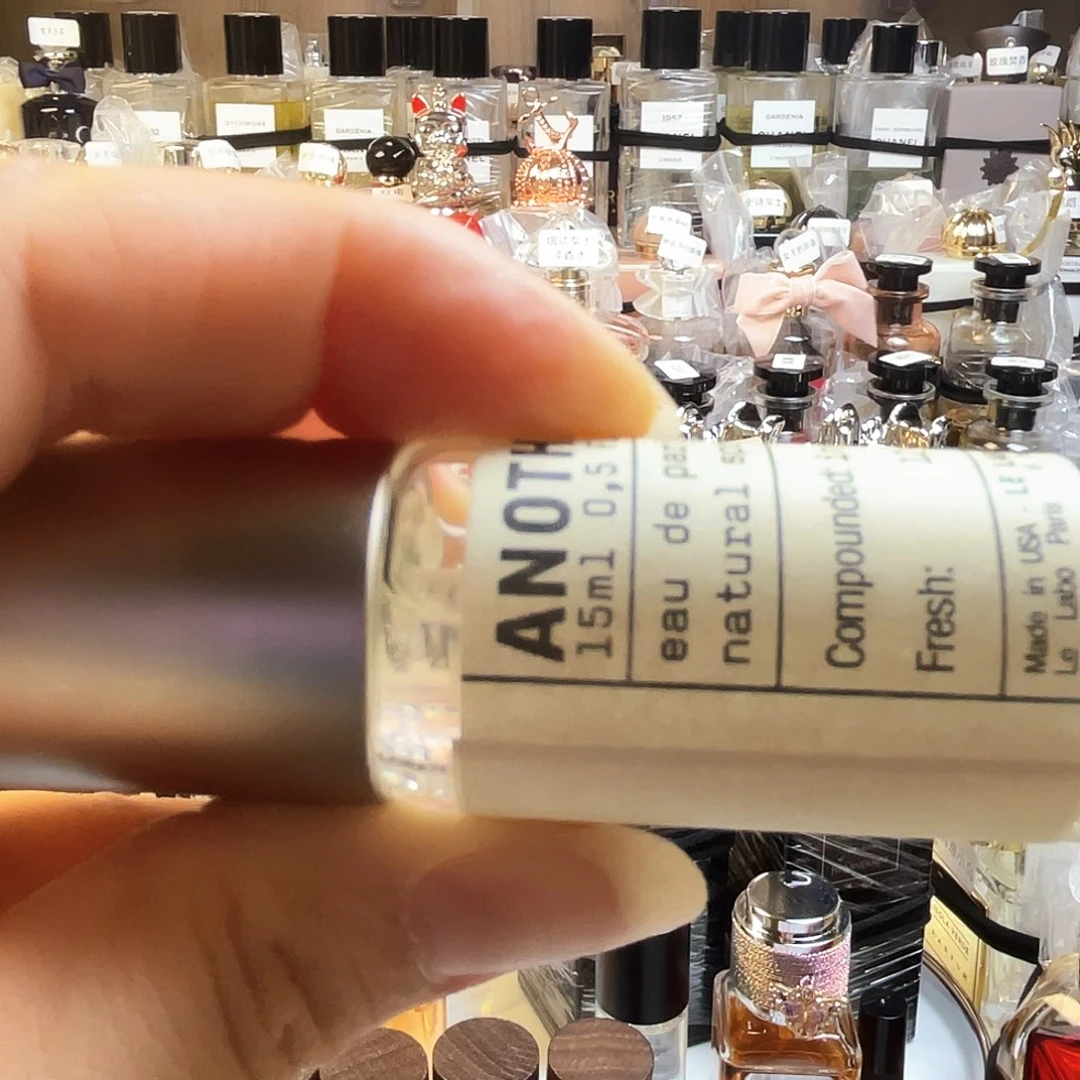 33号檀香木33号檀香木15ml