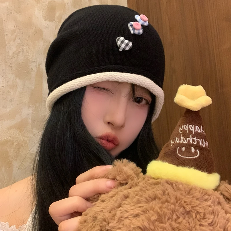 可爱纽扣黑色包头帽女2025新款薄款针织套头帽子显脸小堆堆帽冷帽