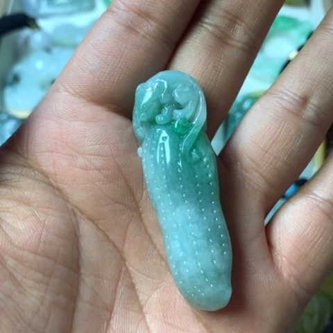 翡翠未镶嵌颈饰天然缅甸翡翠a货