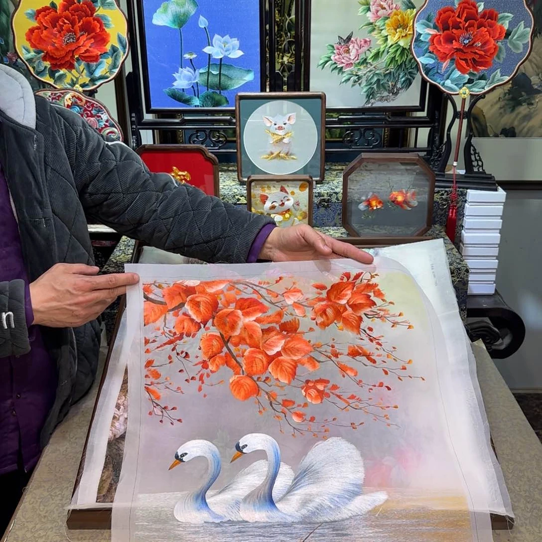 刺绣刺绣工艺精湛