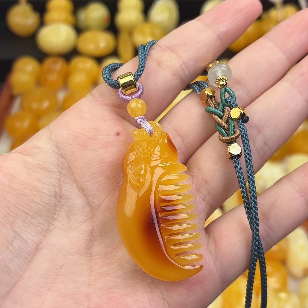 蜜蜡未镶嵌毛衣链蜜蜡